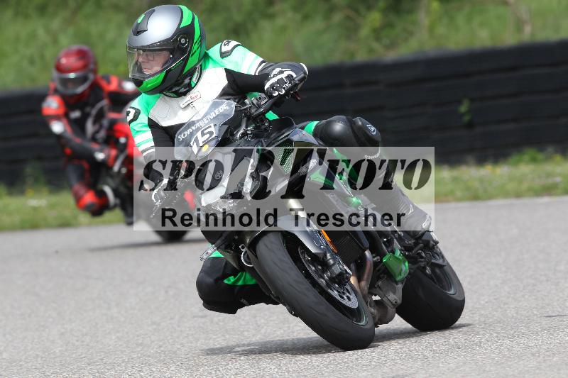 /Archiv-2025/10 23.04.2025 Cornu Master School ADR/rot-rouge/15